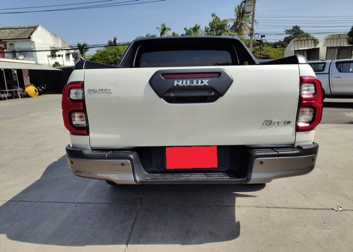 Used 8
                    TOYOTA
                     for Sale Image