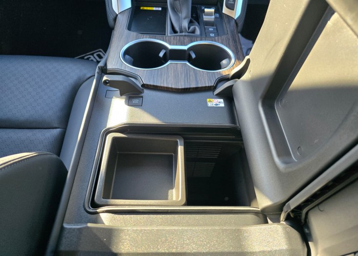 Used 1
                    TOYOTA
                     for Sale Image