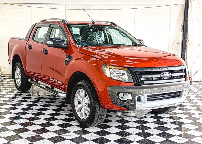 Used 8
                    FORD
                     for Sale Image