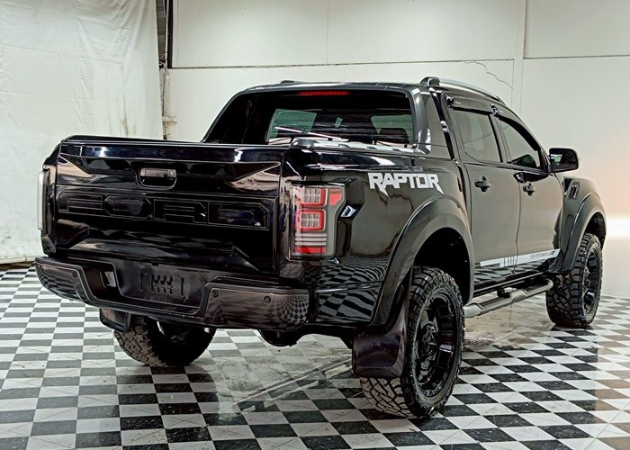 Used 8
                    FORD
                     for Sale Image