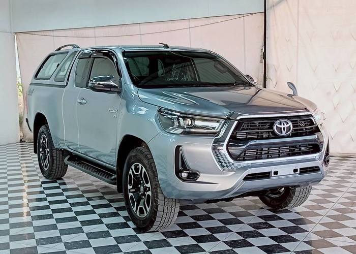 Used 8
                    TOYOTA
                     for Sale Image