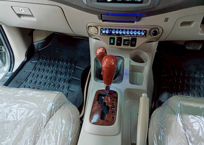 Used 8
                    TOYOTA
                     for Sale Image