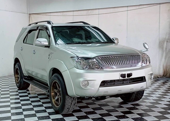 Used 8
                    TOYOTA
                     for Sale Image