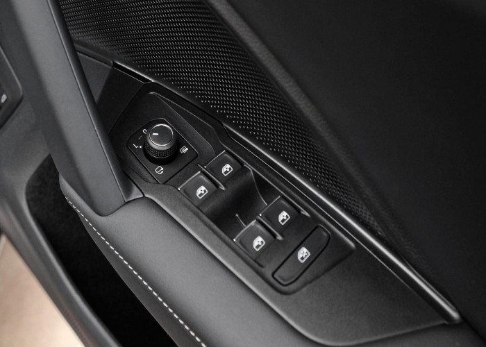 Used 1
                    VOLKSWAGEN
                     for Sale Image