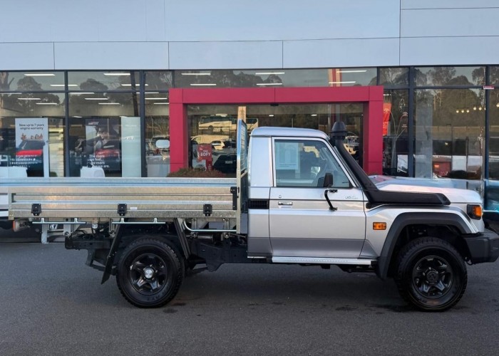 Used 1
                    TOYOTA
                     for Sale Image