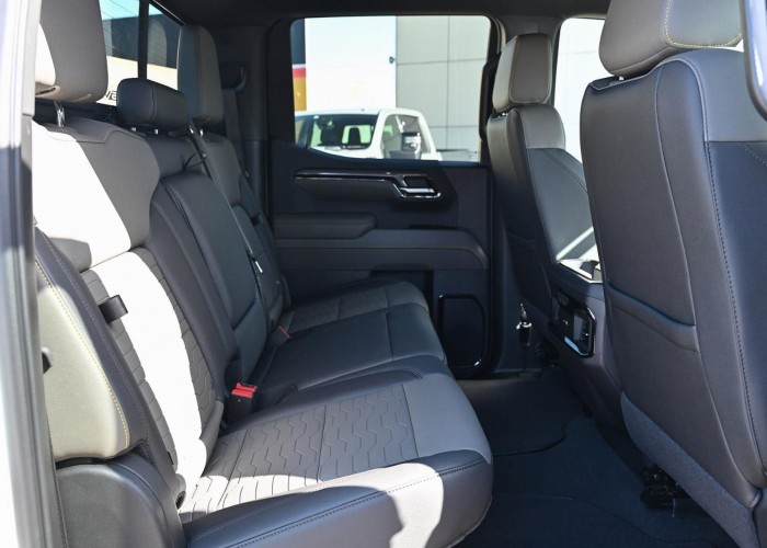 Used 1
                    CHEVROLET
                     for Sale Image